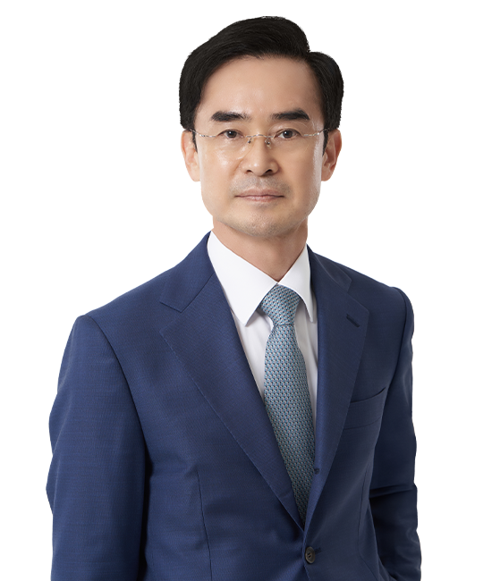 YOUNGDAE PARK portrait